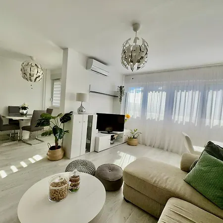 Appartamento Lucee *